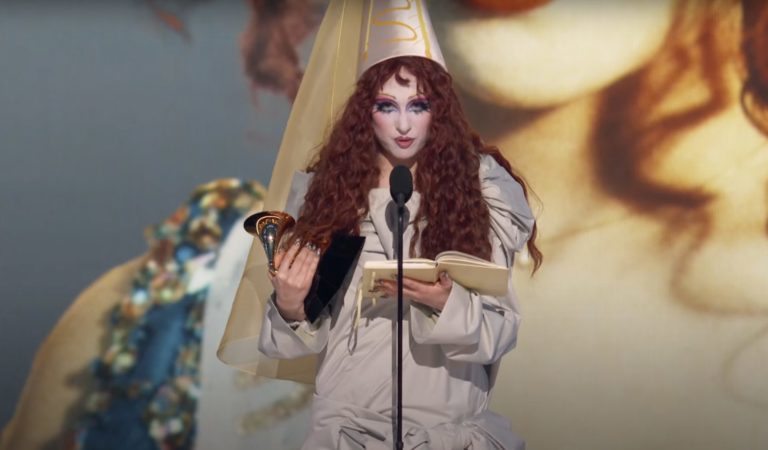 Pop Star Chappell Roan Demands ‘Livable Wage and Healthcare’ for Artists